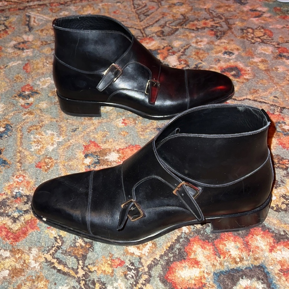 Tom Ford boots only worn twice. Great condition!